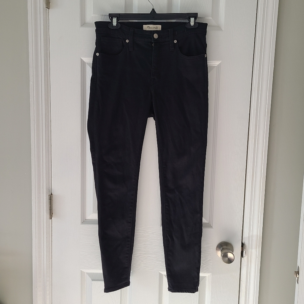 SALE! Madewell 9" Highrise Skinny - Picture 2 of 7